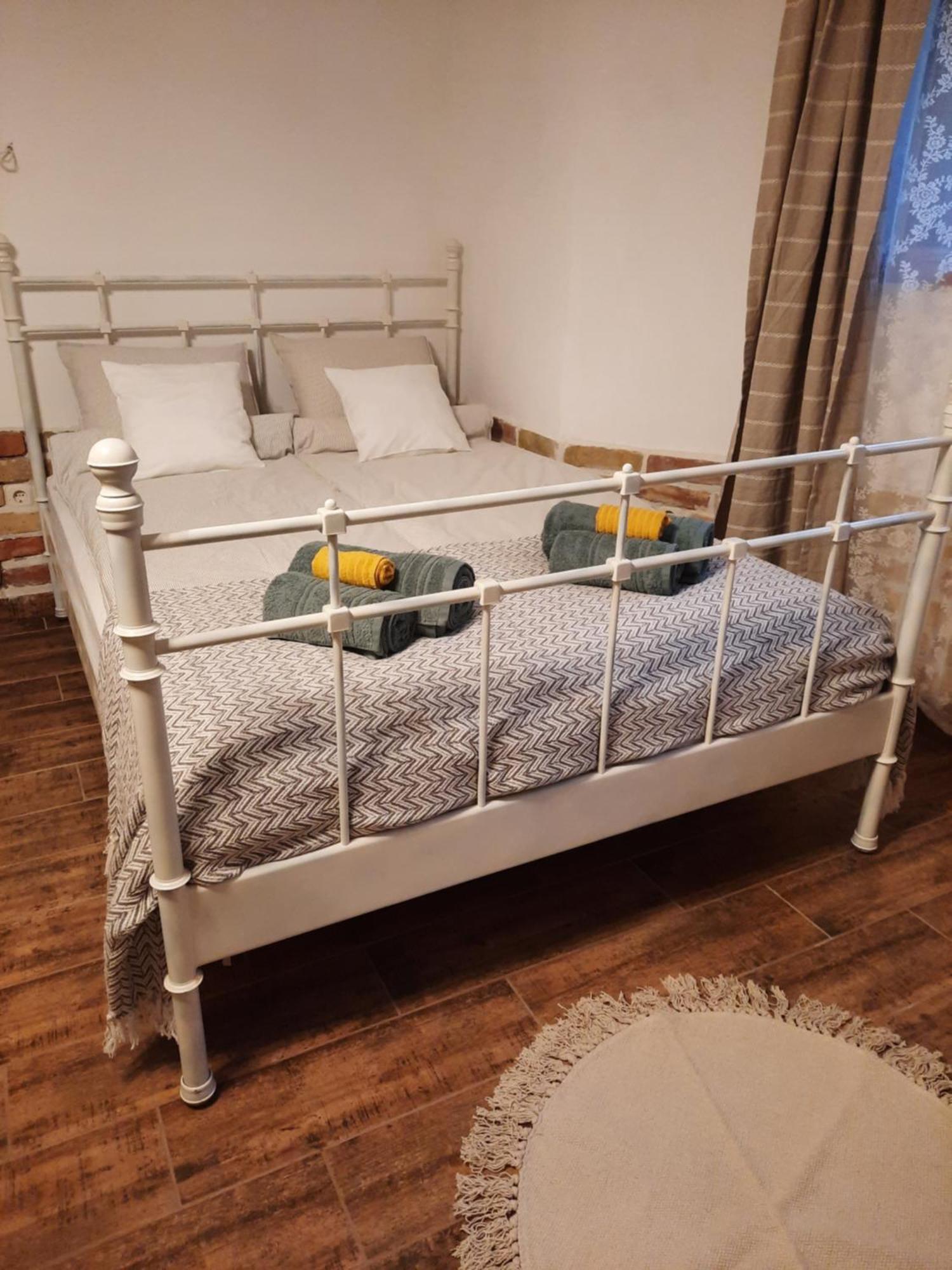 Kuria Apartman Budapest With Free Parking Εξωτερικό φωτογραφία