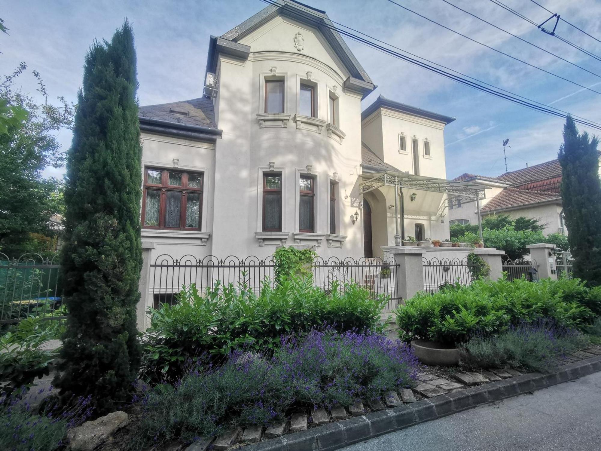 Kuria Apartman Budapest With Free Parking Εξωτερικό φωτογραφία